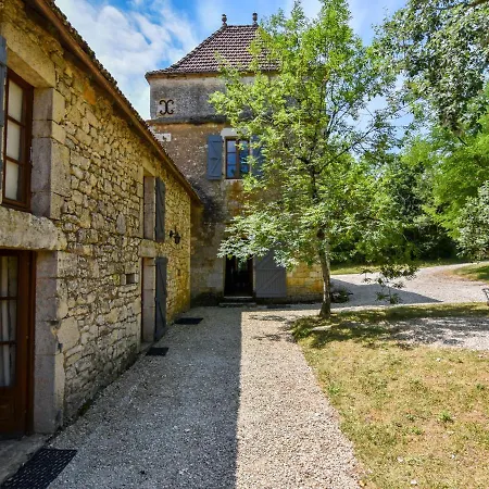Character House With Swimming Pool *